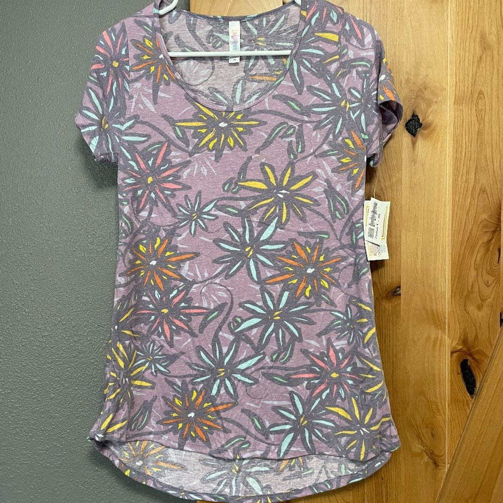 Lularoe classic T